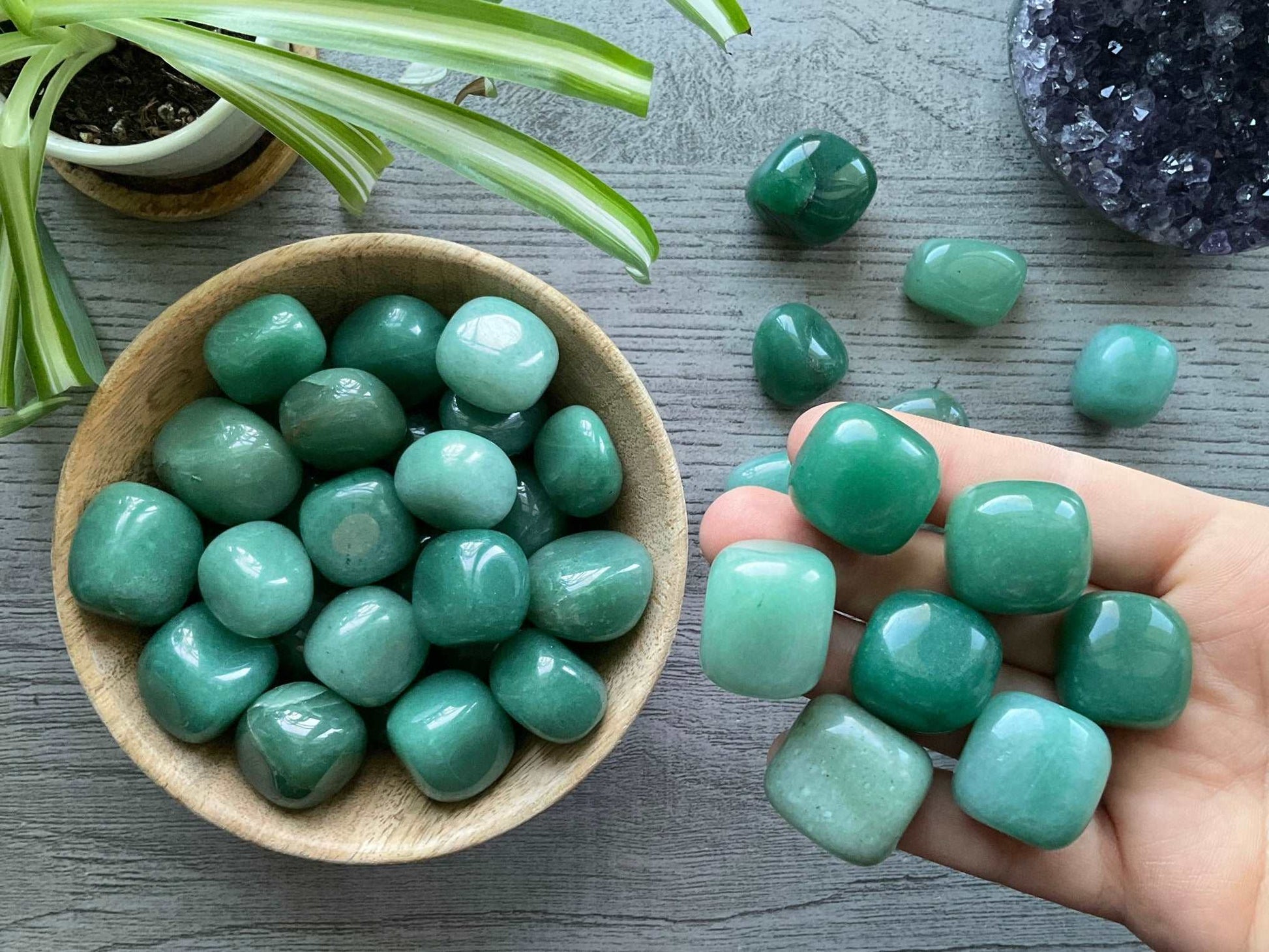 Green Aventurine Tumbled Crystal Cubes close up
