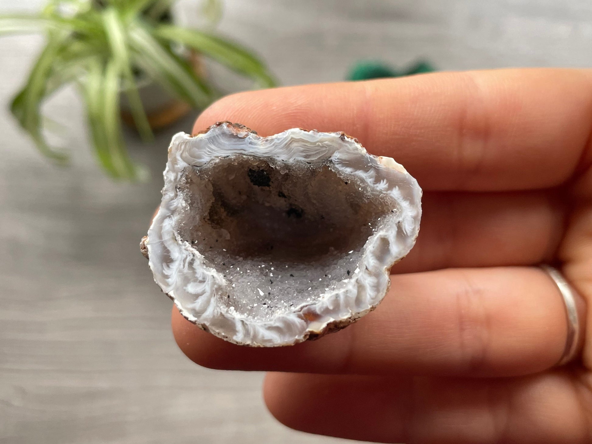 Natural Oco Geode Crystal - G top